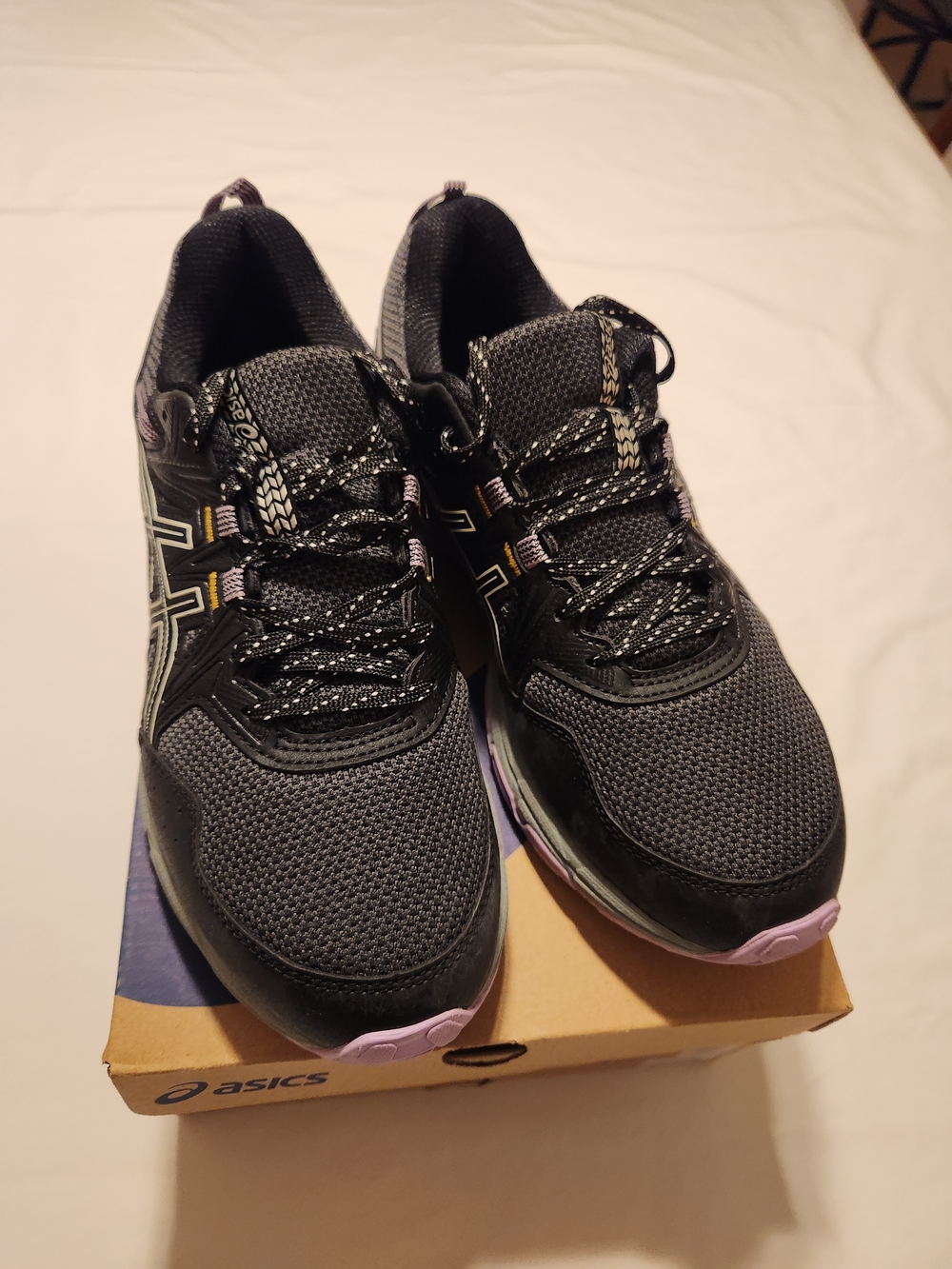 ASICS Gel-Venture 8 Women’s Size 10 Wide Trail Running Shoes Black Ivory Purple